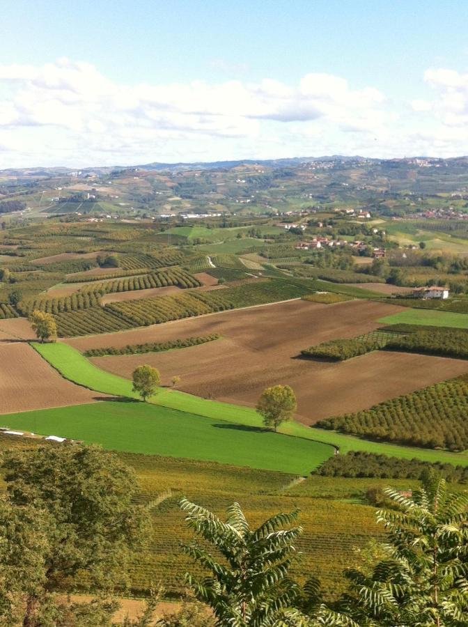 La Vigna Del Parroco Apartment Verduno ภายนอก รูปภาพ